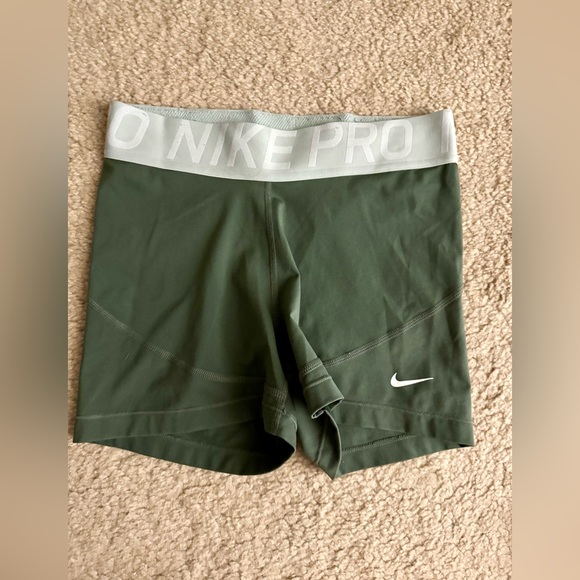 Nike Pro Women's Shorts Trio - Red, Black, Olive - Picture 2 of 10